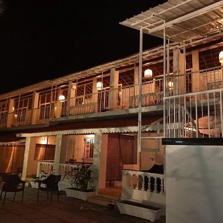 Vista Mare Beach Resort Vagator Exterior foto