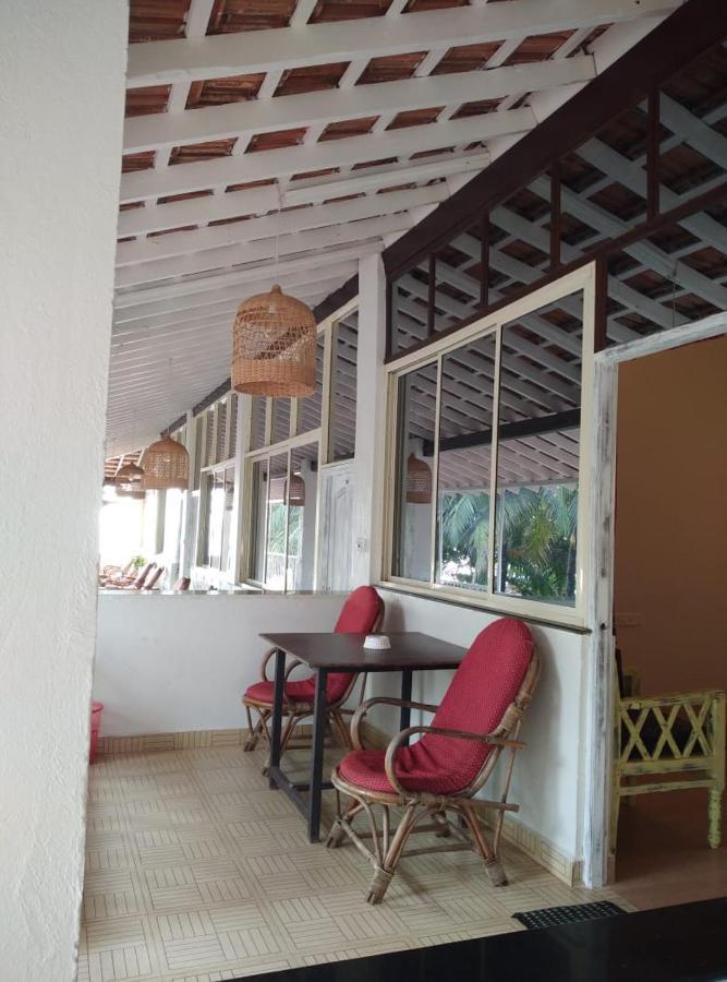 Vista Mare Beach Resort Vagator Exterior foto